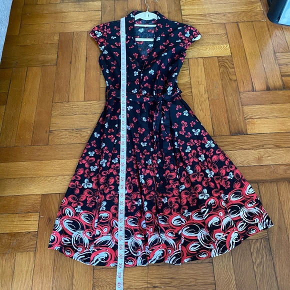 Mlle Gabrielle Black Vintage (1950’s) Dress Red and White Floral Design Small - Picture 5 of 8